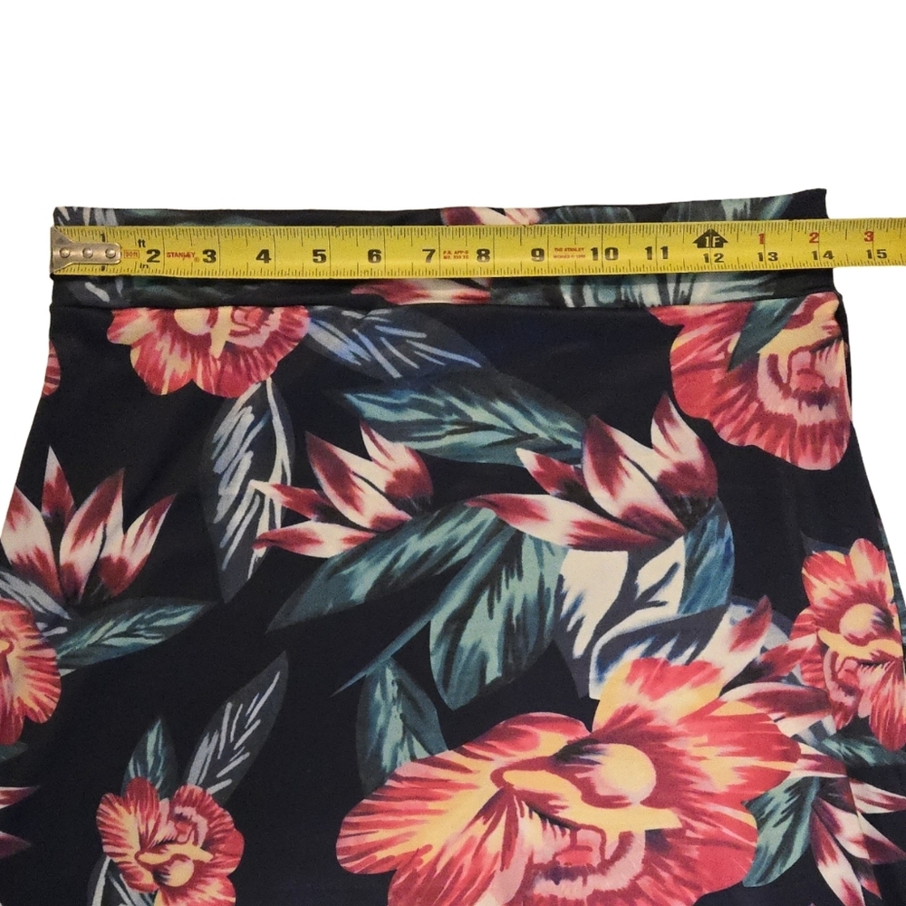 Floral Swim Maxi Skirt Womens SIZE L - Picture 3 of 5